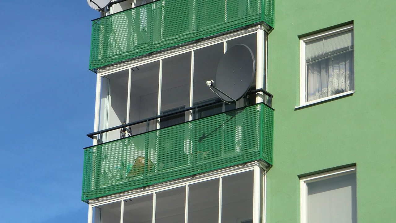 balkonginglasning helglas